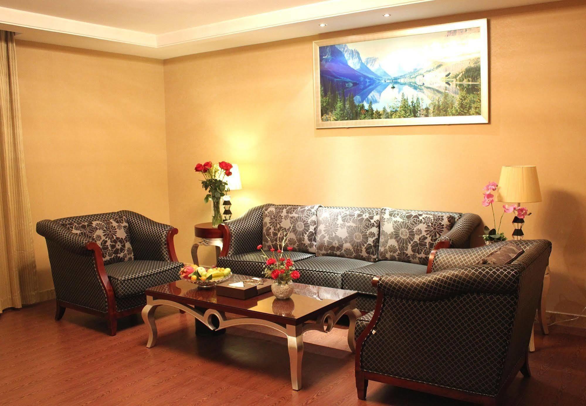 Jun Hao Hotel Tungkuan Kültér fotó