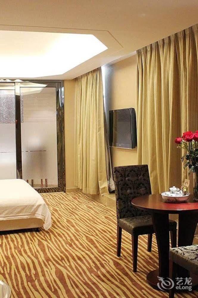 Jun Hao Hotel Tungkuan Kültér fotó